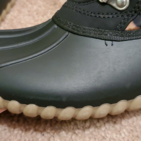 Bare Traps Duck Boots - Picture 12 of 15